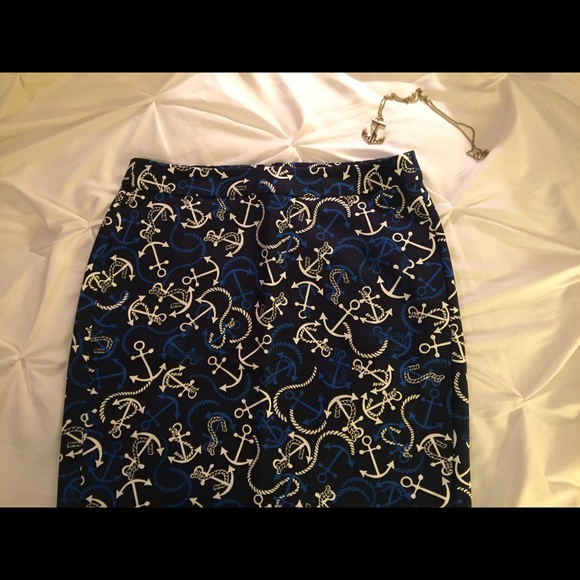 2/$10 Banana Republic ladies Skirt Sz 6⚓️ - Picture 8 of 10